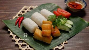 Tặng Miễn Phí 3.000 Hộp Cơm Nắm Khô Cá Dứa 1 Tặng Miễn Phí 3.000 Hộp Cơm Nắm Khô Cá Dứa 1